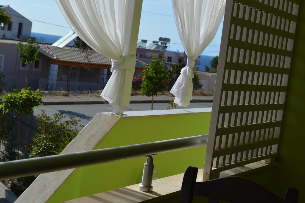 Tirana Hotel 卡萨米尔 客房 照片