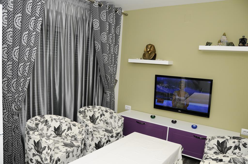 Tirana Hotel 卡萨米尔 外观 照片
